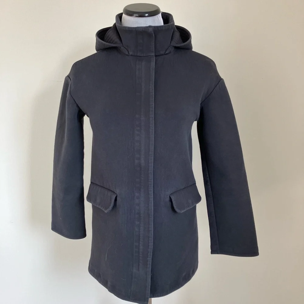 Lululemon New Form Coat - Picture 10 of 15